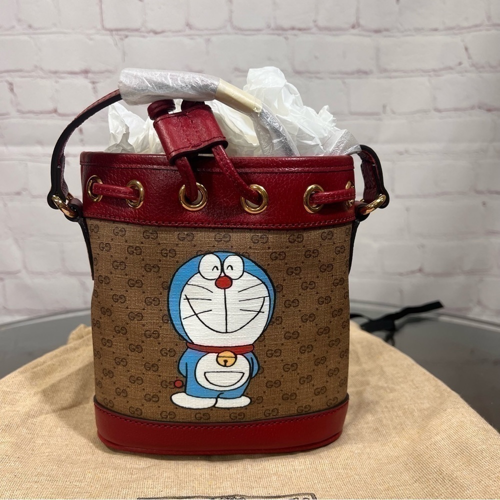 GUCCI X DORAEMON Mini Vintage GG Supreme Monogram Bucket Bag Beige Cherry NWT - Picture 14 of 16